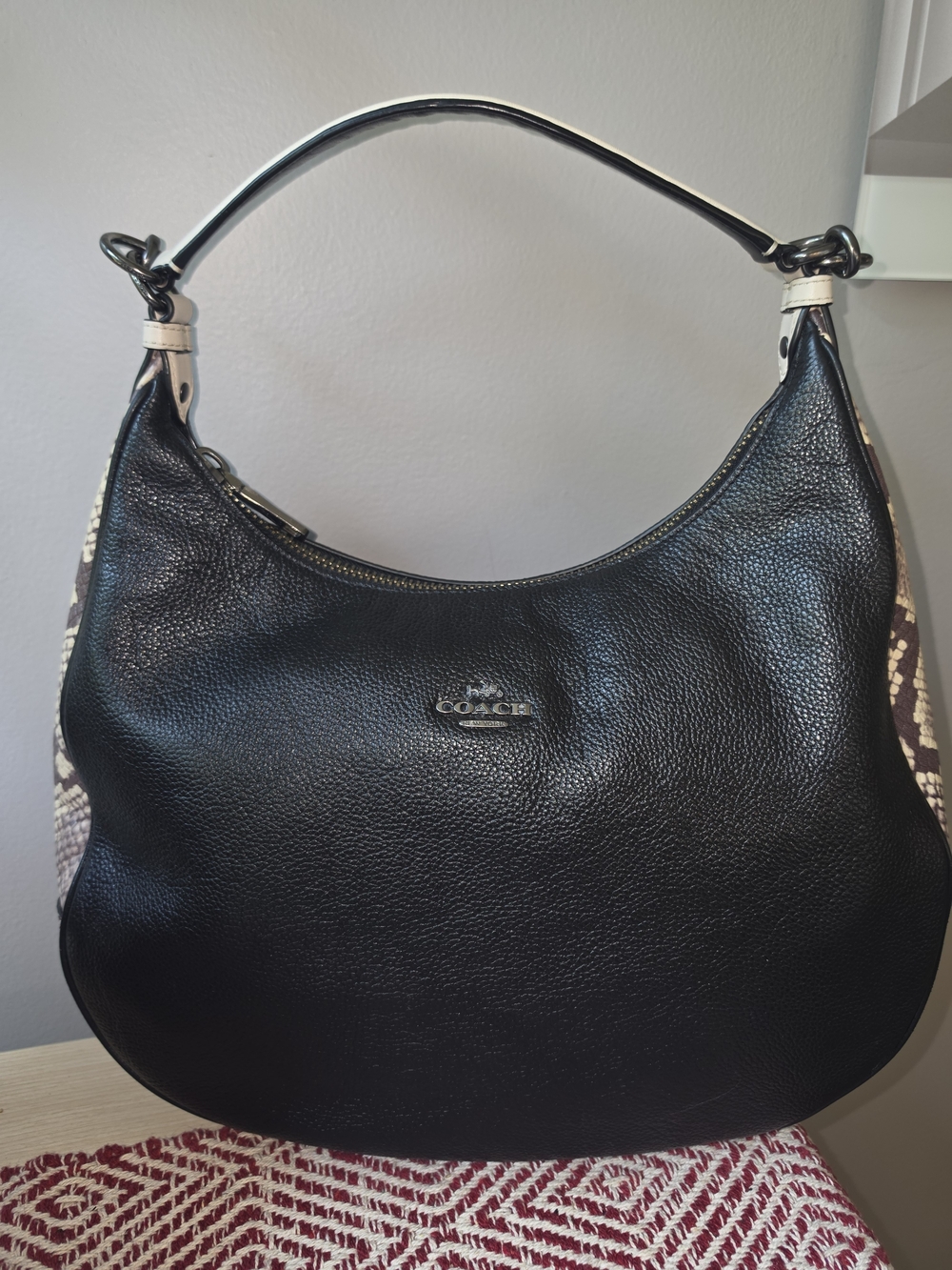 COACH- HARLEY PEBBLED LEATHET Hobo Shoulder Bag